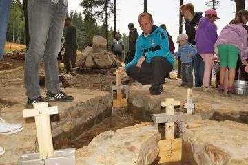 35_Zde_je_hrazi_vice1