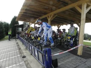 1_Bikros1