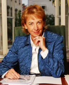 bartonovaeva2