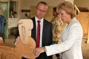 kp_Dalsi_vyrobek_v_teto_truhlarne