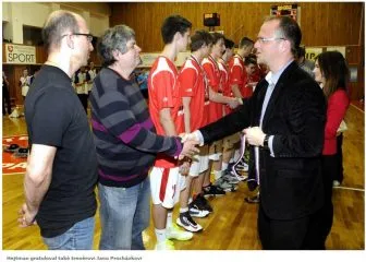 basketpce_u17_zlato2