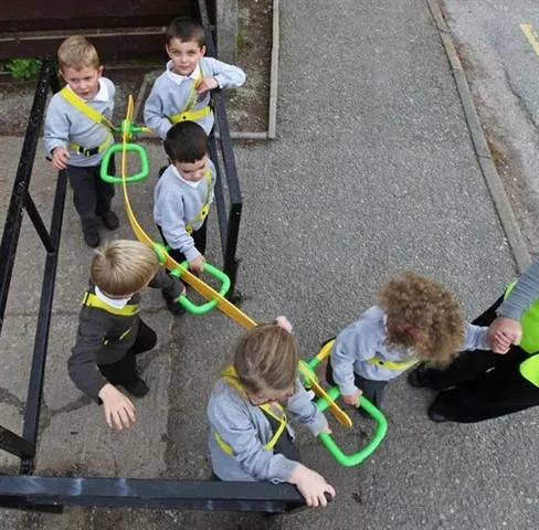 Malé děti ochrání krokodýl