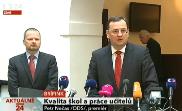 Brífink premiéra a&nbsp;ministra školství ke kvalitě školství