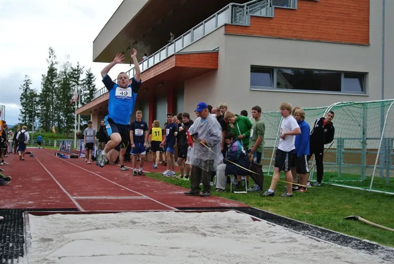 Atletika – středoškolský pohár Corny