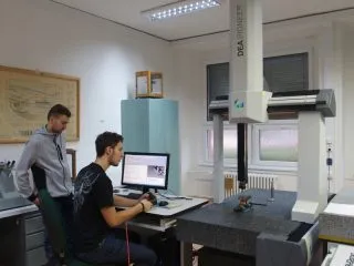 Laborator-kontroly-a-mereni