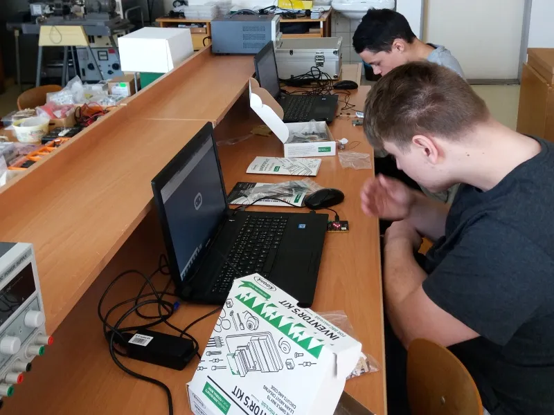 Kroužek elektrotechniky na SPŠ Chrudim