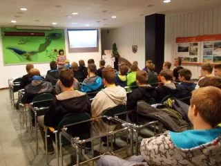 1-Precerpavaci-elektrarna-Dlouhe-Strane-Informacni-centrum