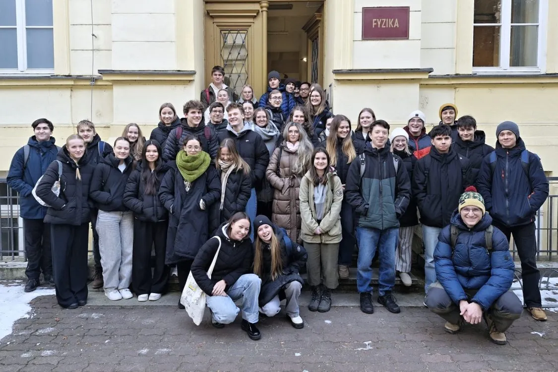 Studenti fyziky českotřebovského gymnázia navštívili Masarykovu univerzitu