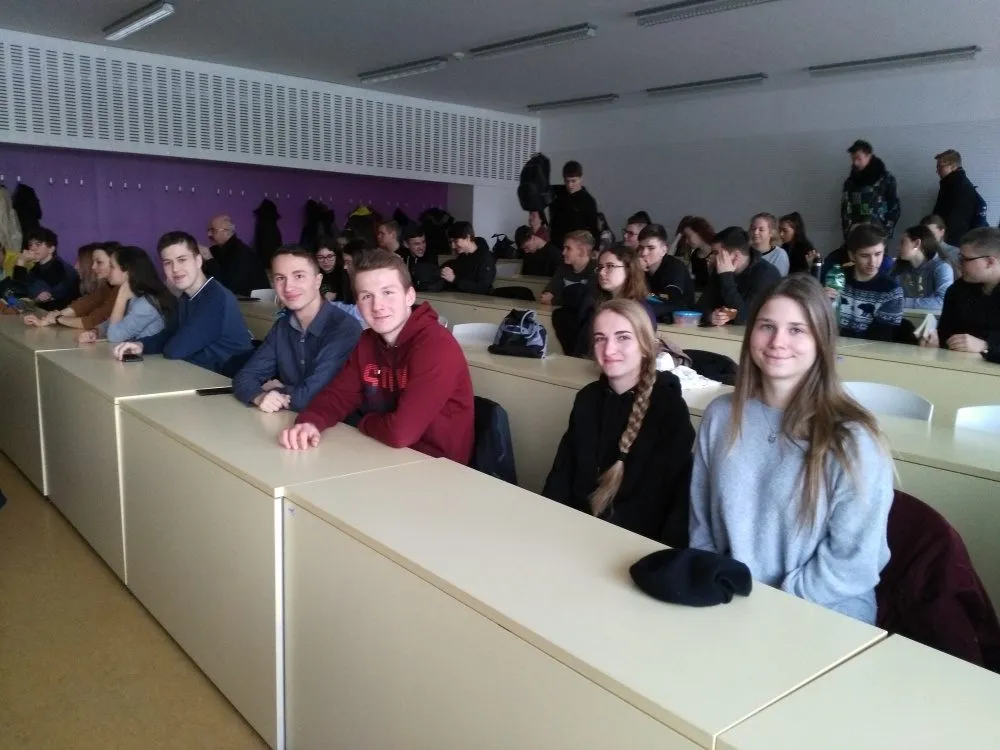 Gymnázium Česká Třebová – Exkurze třeťáků na Olomoucký fyzikální kaleidoskop