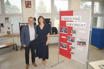 3_pan_radni_s_reditelkou