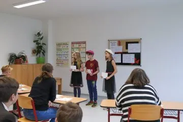 pet_jazyku_3_mensi