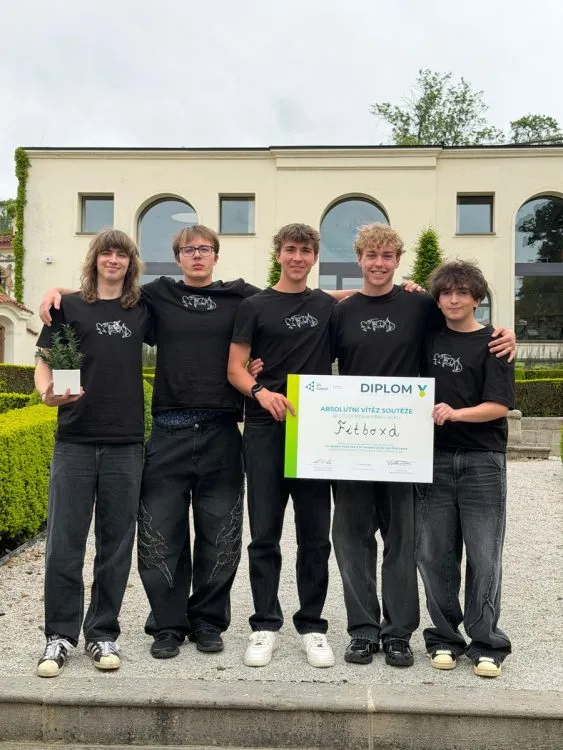 Nejlepší studentská firma v&nbsp;ČR je z&nbsp;Holic!