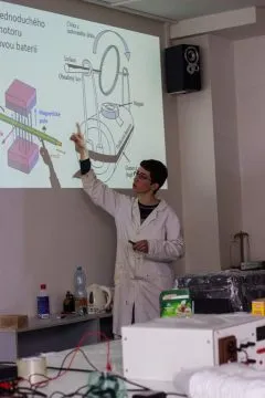 projektovy_den_zs02_vetsi
