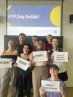 den_jazyku_organizatori