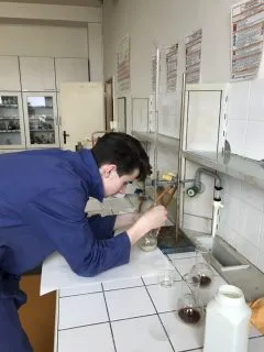 cho_B_skolni_6