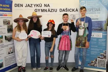 den_cizich_jazyku_19