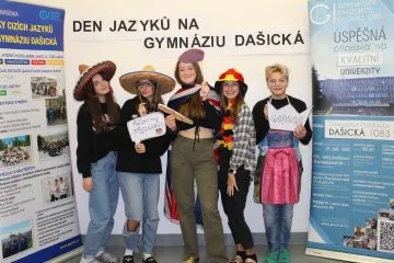 den_cizich_jazyku_33