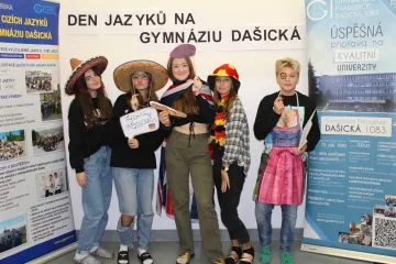den_cizich_jazyku_34