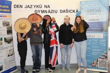 den_cizich_jazyku_35