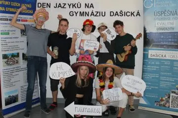 den_cizich_jazyku_45