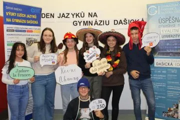 den_cizich_jazyku_52