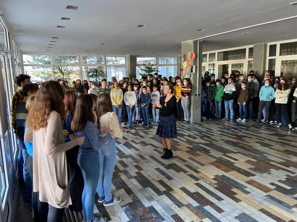 Pardubické gymnázium Dašická uspořádalo Charitativní koncert pro Ukrajinu