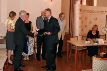 1_senat_2