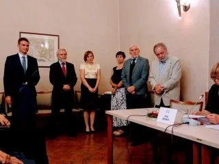 senat_7