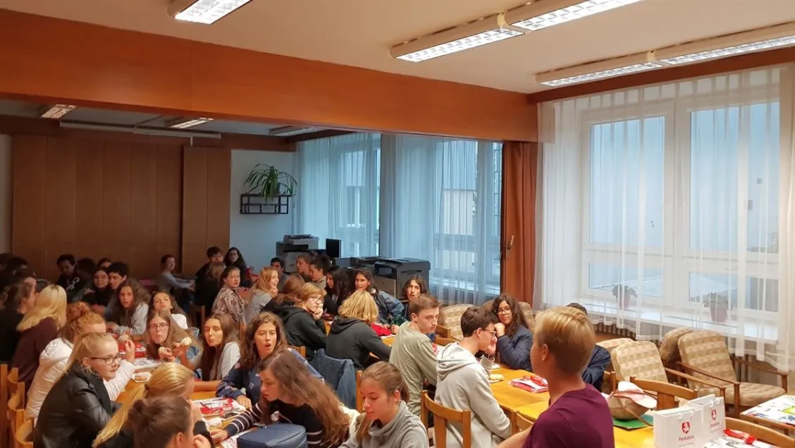 Studenti z&nbsp;Portugalska navštívili pardubické gymnázium Dašická