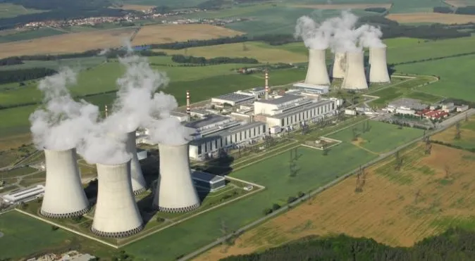 Pardubičtí gymnazisté v&nbsp;Jaderné elektrárně Dukovany