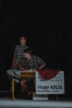 divadlo-53