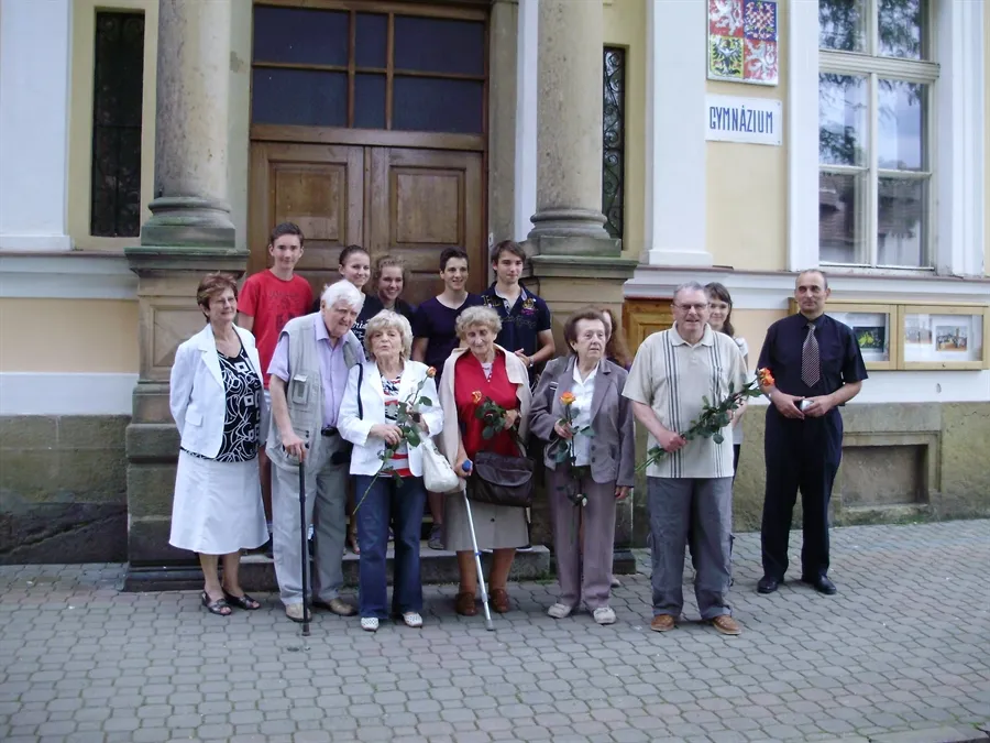Setkání na Gymnáziu Vysoké Mýto po dvaašedesáti letech
