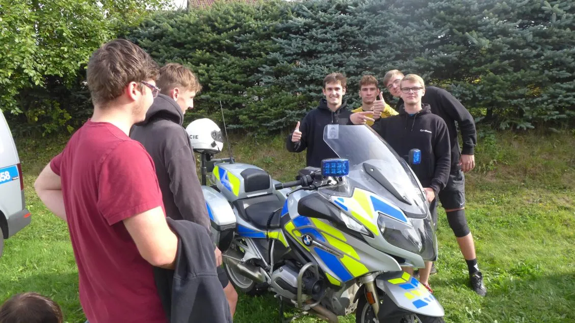 Workshop Policie ČR na automobilní škole na Dukle