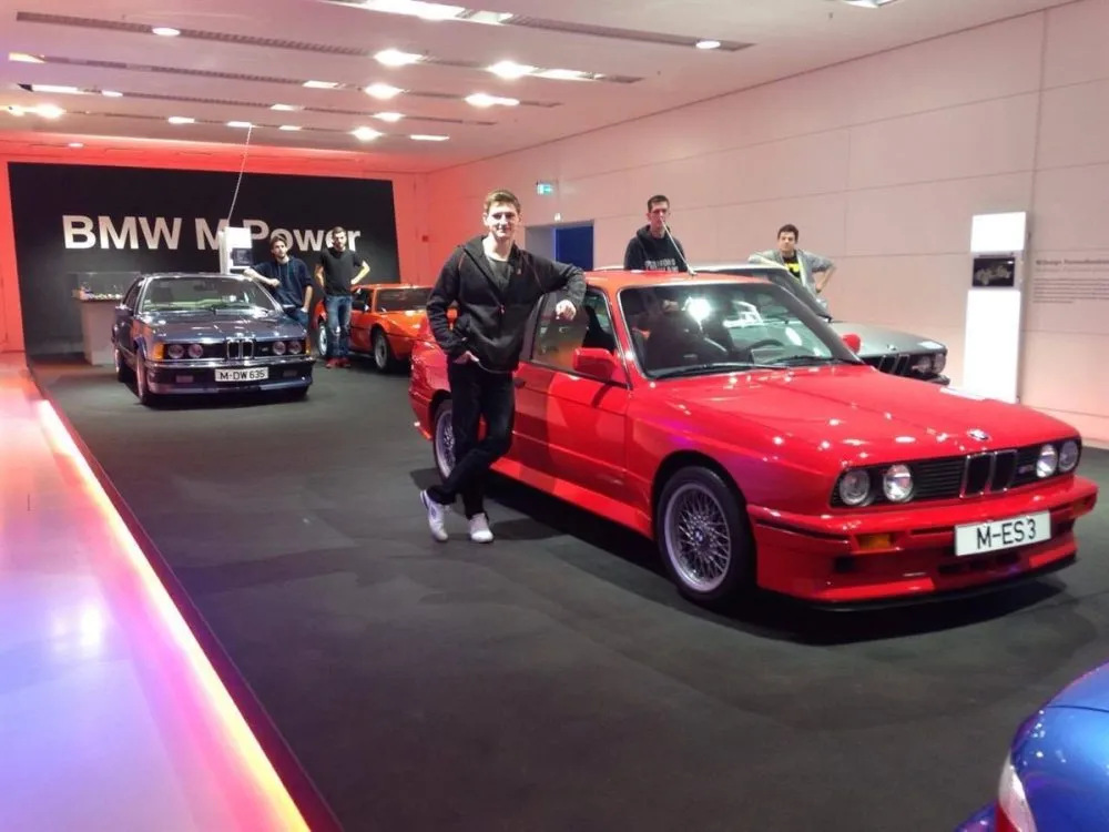 Žáci SŠ automobilní Ústí n. O. navštívili BMW
