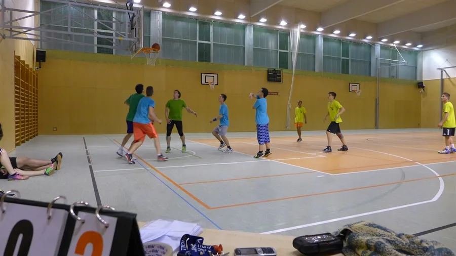 24 hodinovka v&nbsp;basketbalu Na SŠ automobilní Ústí nad Orlicí
