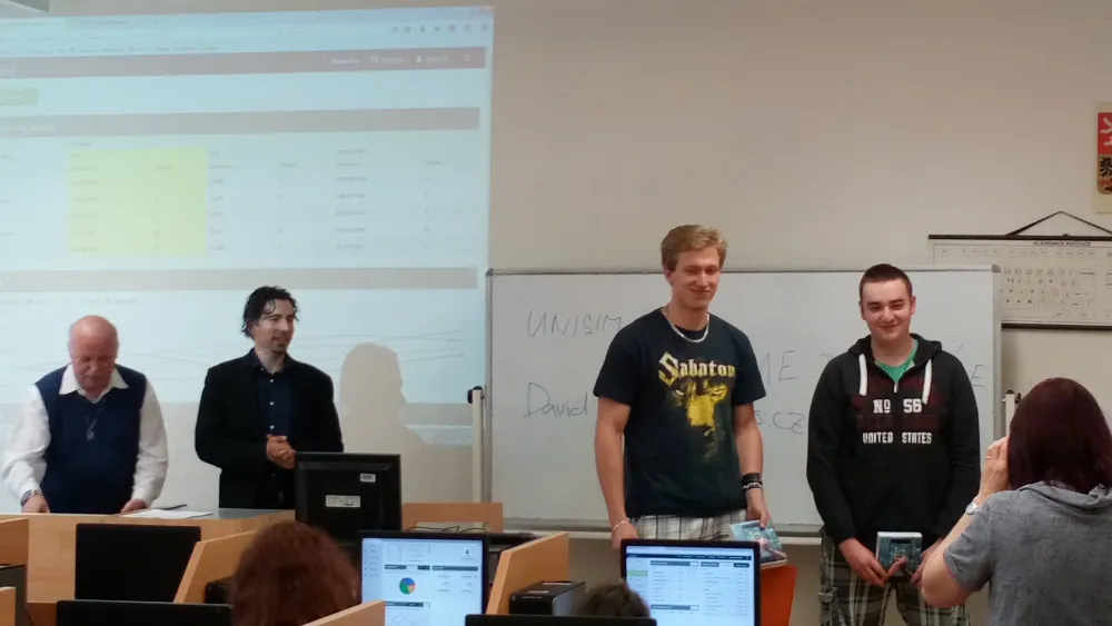 Studenti Obchodní akademie a&nbsp;SOŠ CR Choceň zvítězili v&nbsp;národním finále ekonomické simulační hry UNISIM!