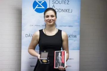 Vitezka-Lucie-Castkova-se-svym-vzorem-Tomasem-Batou