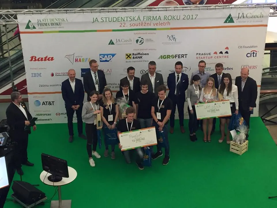 Obchodní akademie a&nbsp;SOŠ CR Choceň získala ocenění na Veletrhu studentských firem v&nbsp;Praze