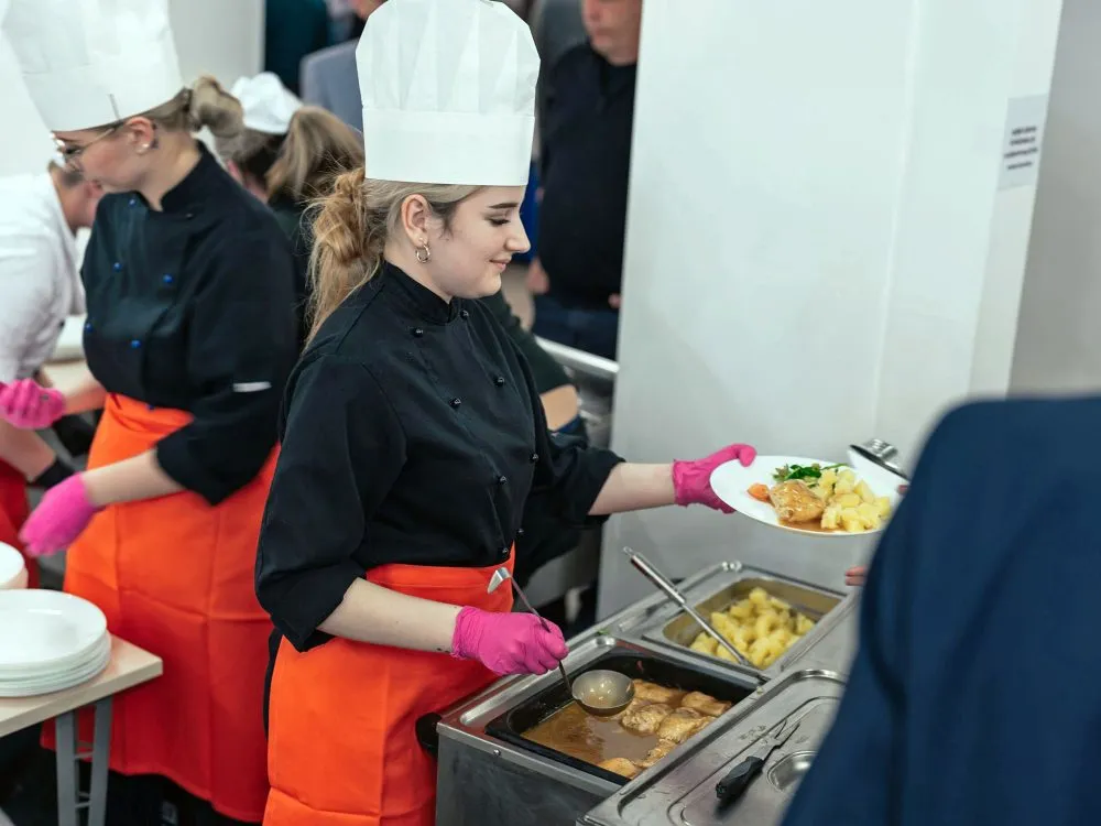 Celodenní catering pro 220 osob – úspěšná výzva pro moravskotřebovskou gastronomii