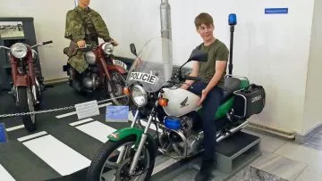EXP04