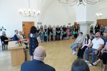VM02