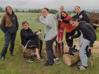 DofE08
