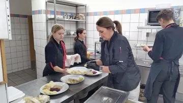 HUSA05