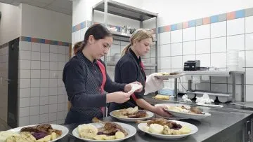 HUSA08