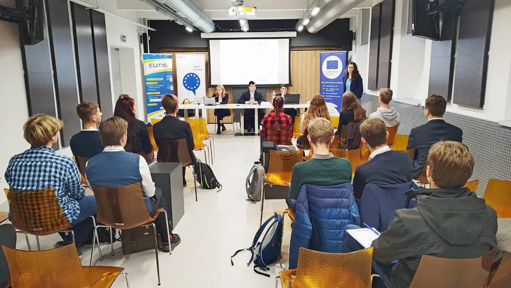 Studenti ISŠ Moravská Třebová na simulaci jednání orgánů Evropské unie