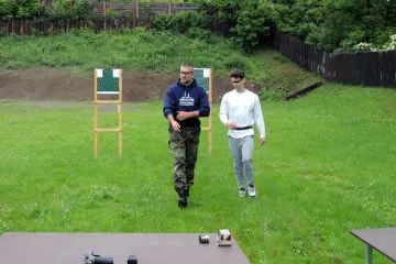 STR01