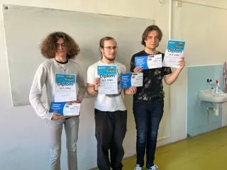 279020957_536048801244121_4700355574576065848_n