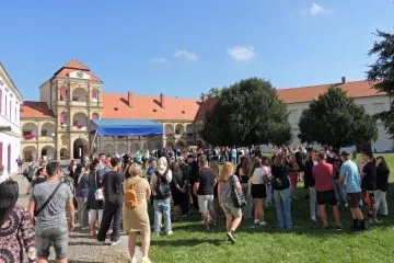 ZAH08