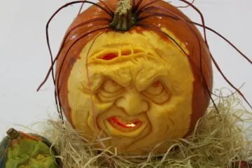 sospolicka_carving1