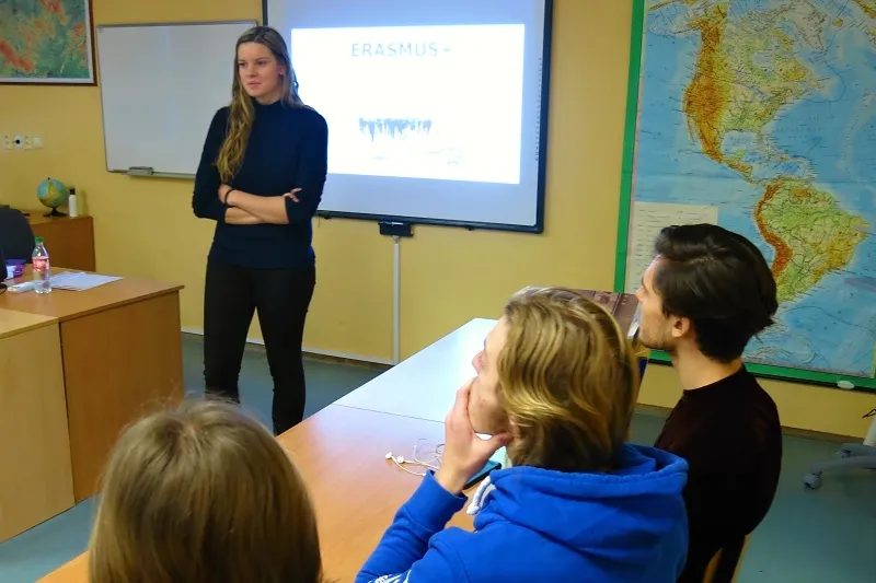 Besedy o&nbsp;Erasmus+ na svitavském gymnáziu